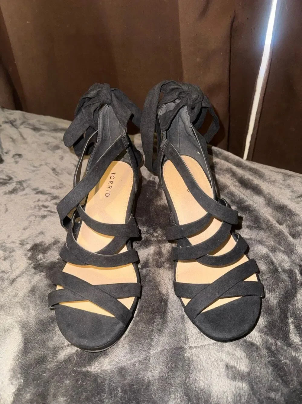 NWOT Torrid black suede platform wedge with adjustable ankle ties size 8.5W